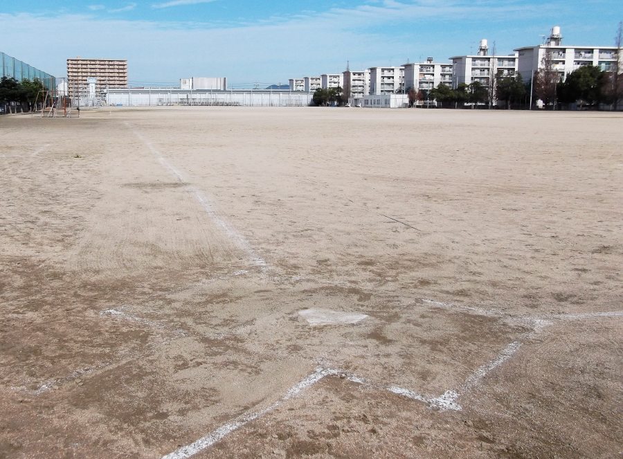 東部体育広場